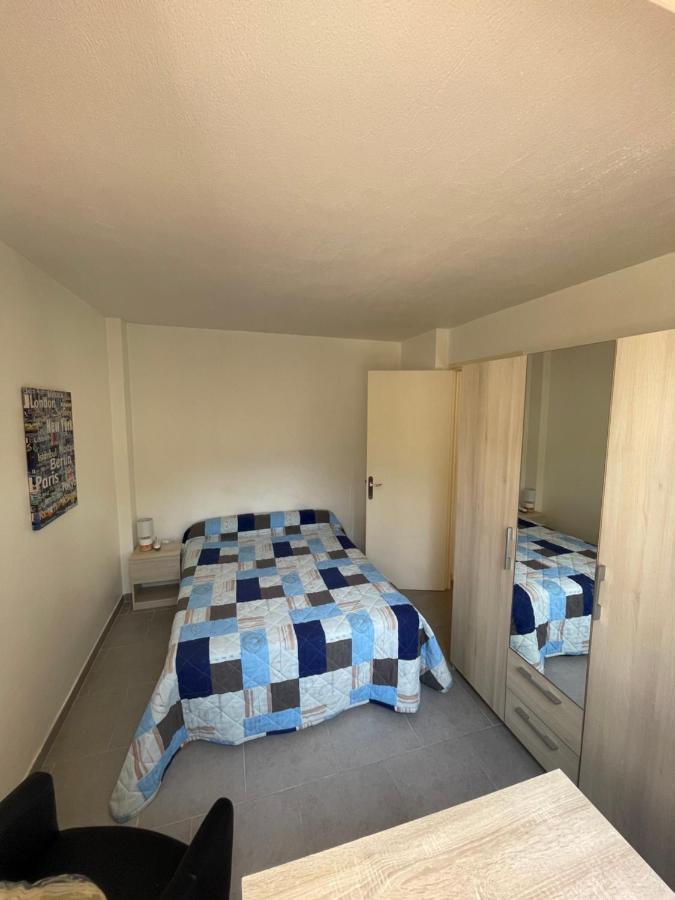 Motel Esterel 망들리유 라 나플 외부 사진